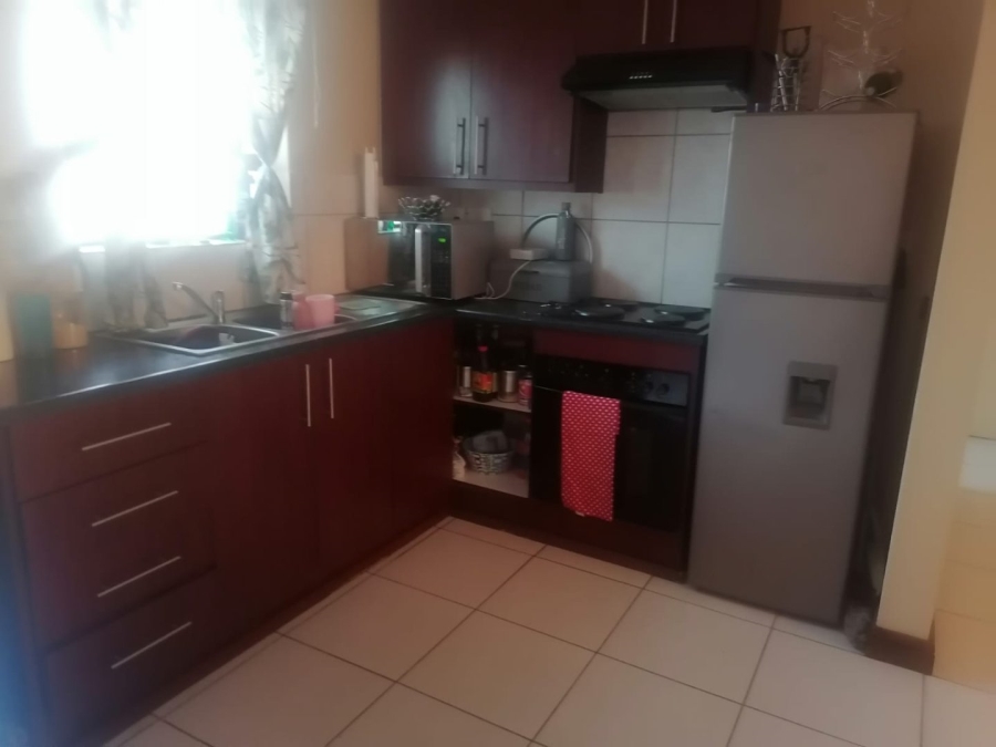 2 Bedroom Property for Sale in Lourierpark Free State